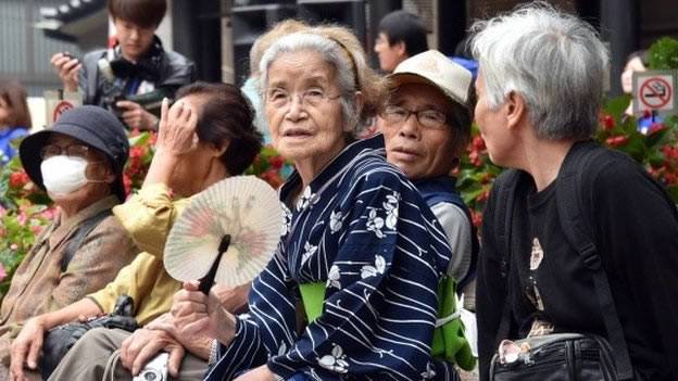 Bài toán hóc búa của Nhật Bản mang tên "người già"