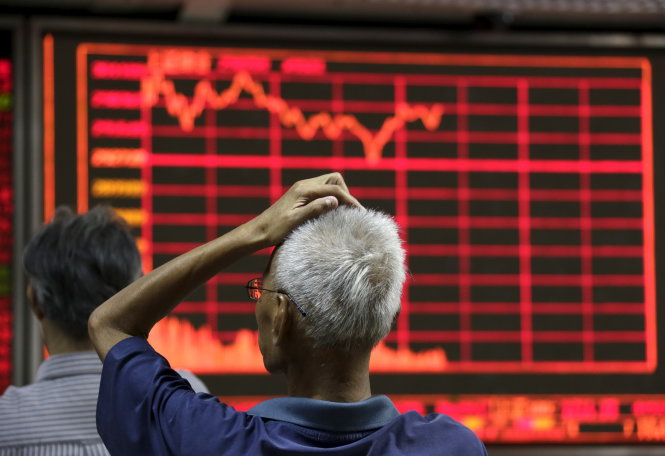 Trung Quốc bắt phóng viên “gây bất ổn” thị trường chứng khoán
