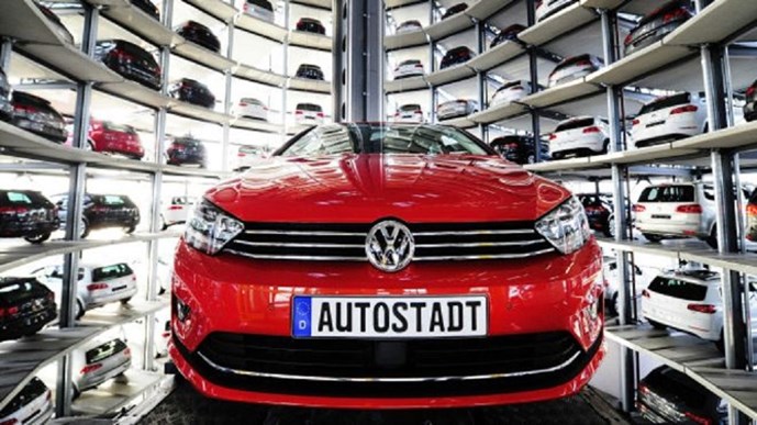 Cổ phiếu giảm hơn 50%, Volkswagen còn có thể phục hồi?